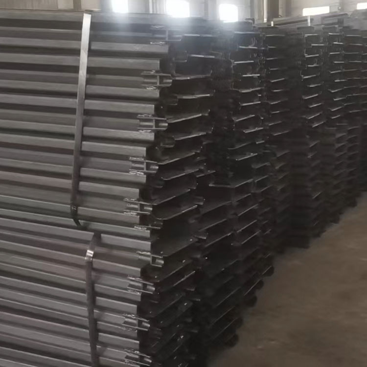 刮板机中部槽现货刮板机中部槽直销刮板机中部槽价格