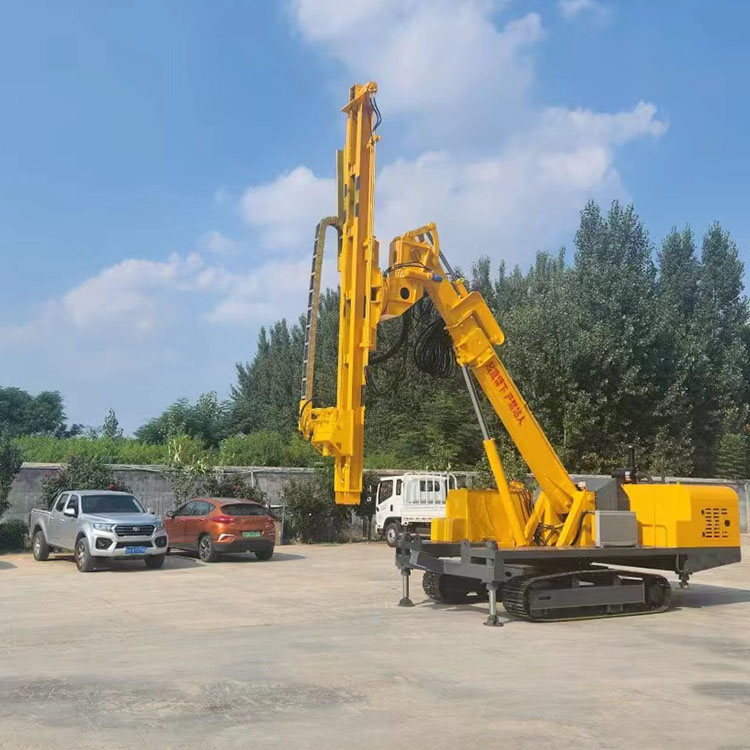 单臂轨轮式凿岩台车采用范围广泛单臂轨轮式凿岩台车