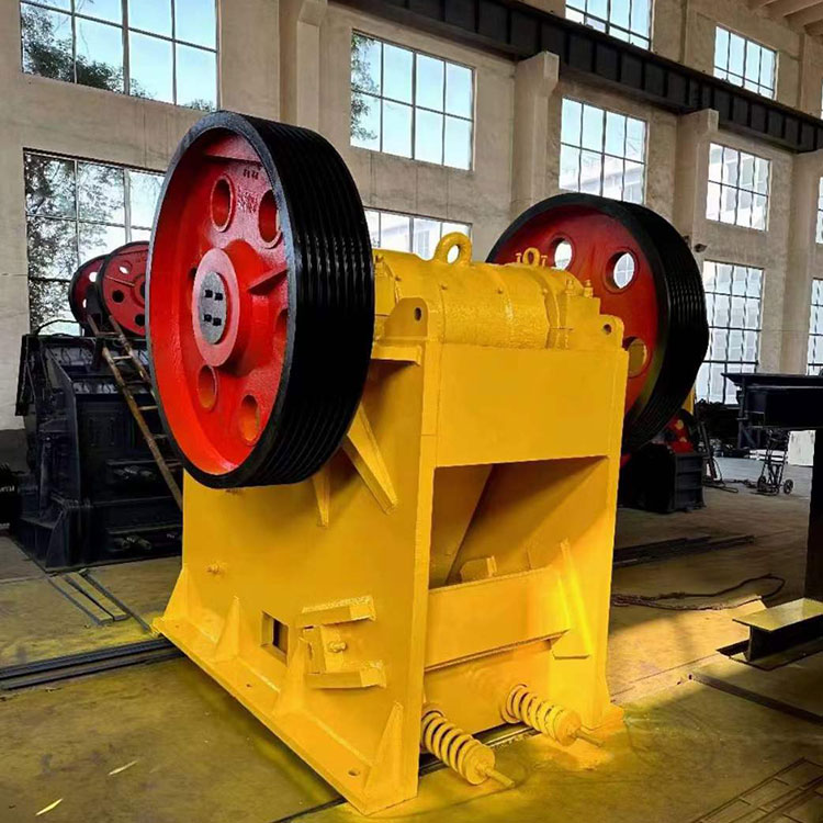 颚式破碎机pe250×1000破碎比大产品粒度均匀结构简单